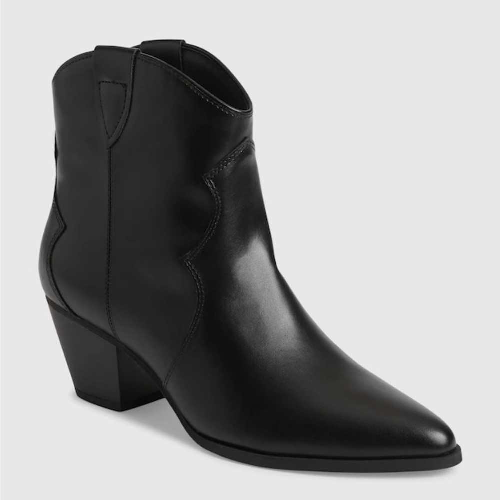 Gap western boots, low heeled, women size 8